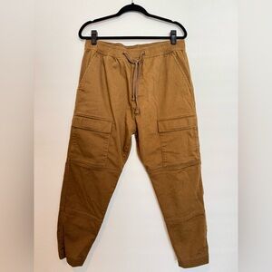 Levis Men's Brown Pull On Cargo Jogger Pants